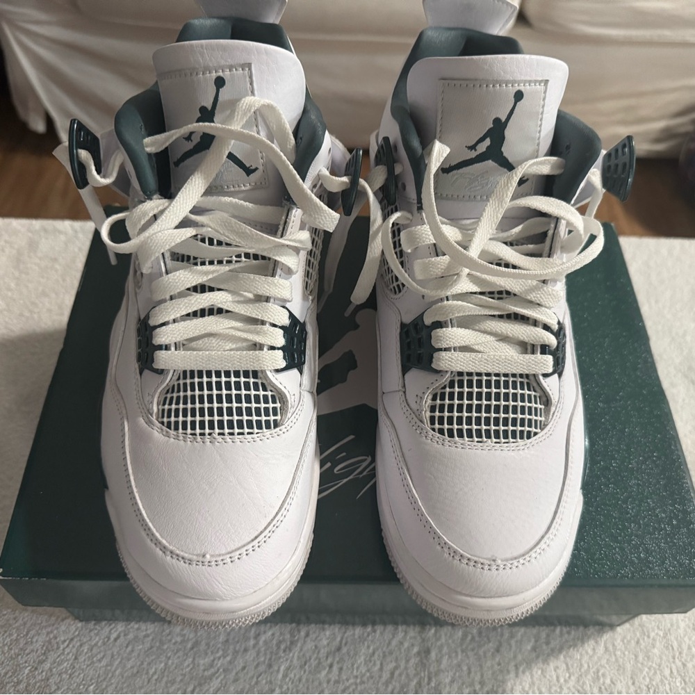 Jordan Sneakers White and Dark Green